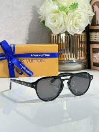 Picture of Louis Vuitton Sunglasses _SKUfw76440360fw